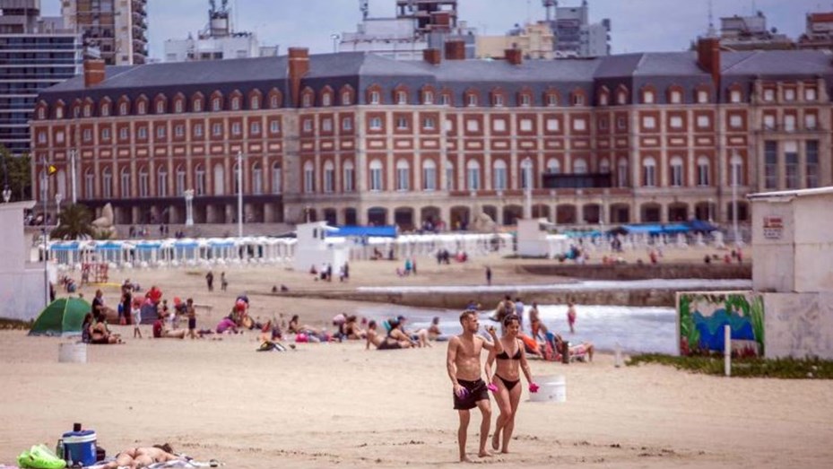 Llegaron más de 165 mil turistas a Mar del Plata para Año Nuevo y la ocupación es del 74%