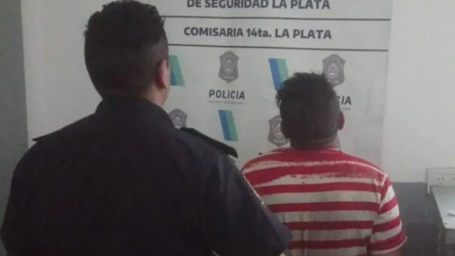 Matan a un adolescente de un disparo en la cabeza en La Plata cuando volvía de festejar Año Nuevo