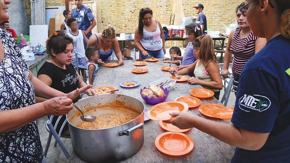 Disponibilidad de fondos para comedores comunitarios: qué trámites se deben hacer