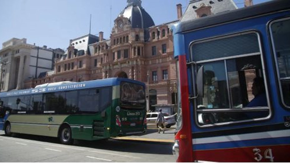 La UTA advirtió que con la quita de subsidios al transporte público el servicio 