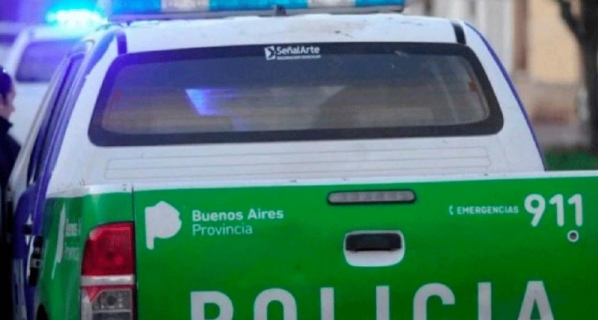 Peleó con la novia, amenazó con suicidarse, le apuntó a un policía y terminó muerto