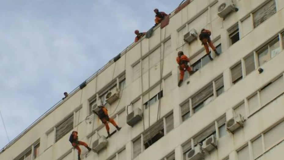 Rescataron a dos hermanos que se resistían a una orden de internación