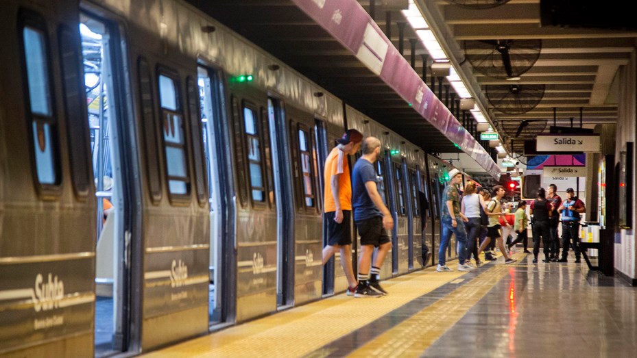 Este miércoles habrá paro en las seis líneas de subte y el premetro