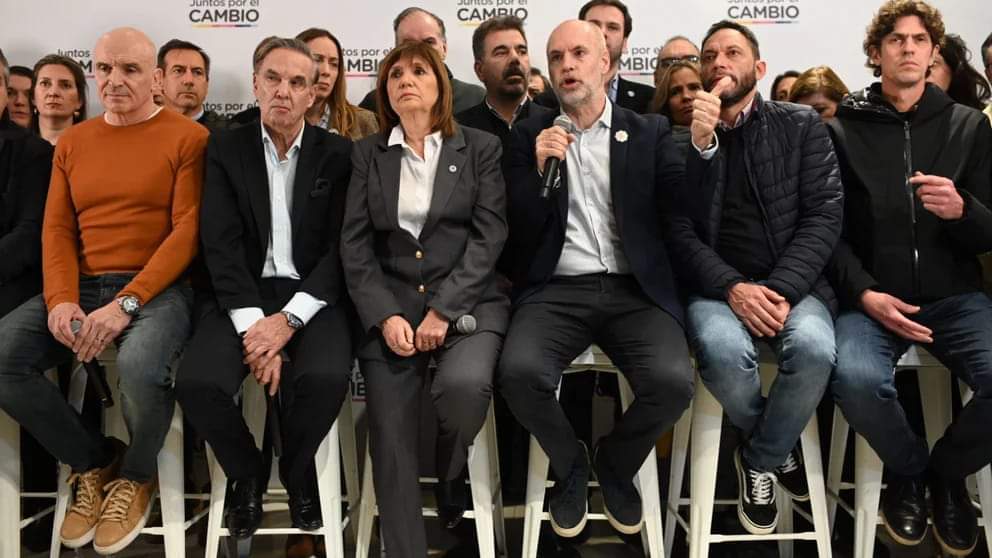 Indecisos, libertarios y voto joven: los sectores clave que podrían definir la interna entre Rodríguez Larreta y Bullrich