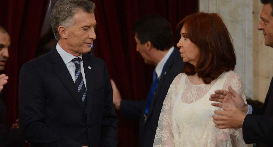 Cristina Kirchner le respondió a Macri por el gasoducto: 