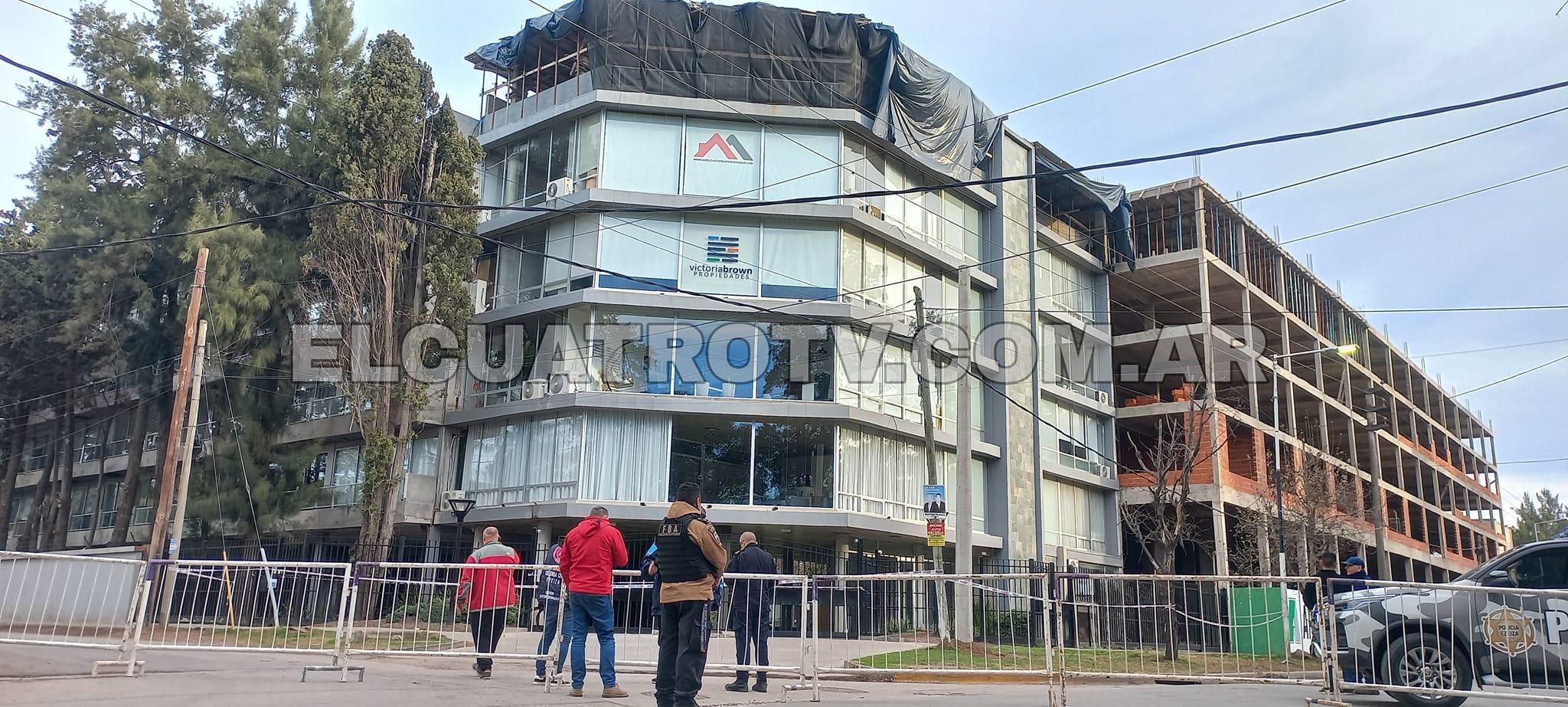 Evacuaron un edificio en construcción por peligro de derrumbe en Canning