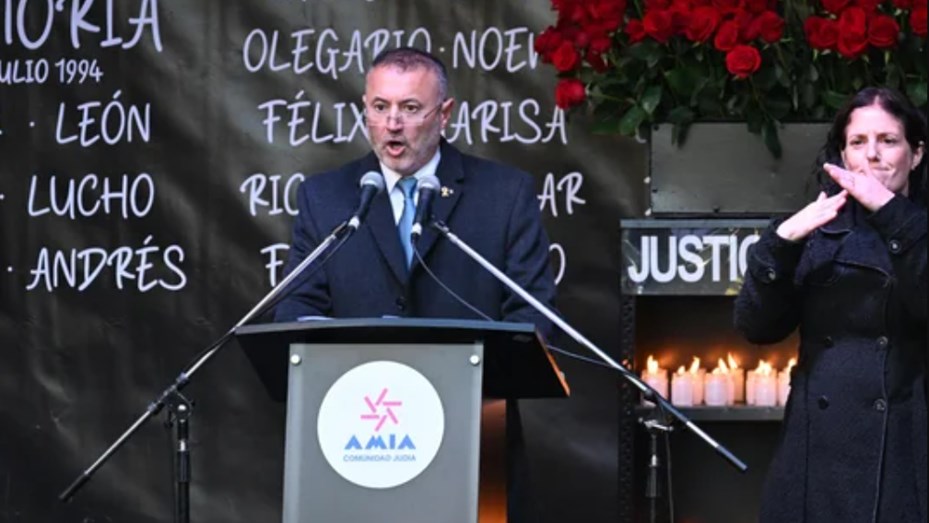 A 31 años del atentado, el presidente de AMIA alertó sobre 