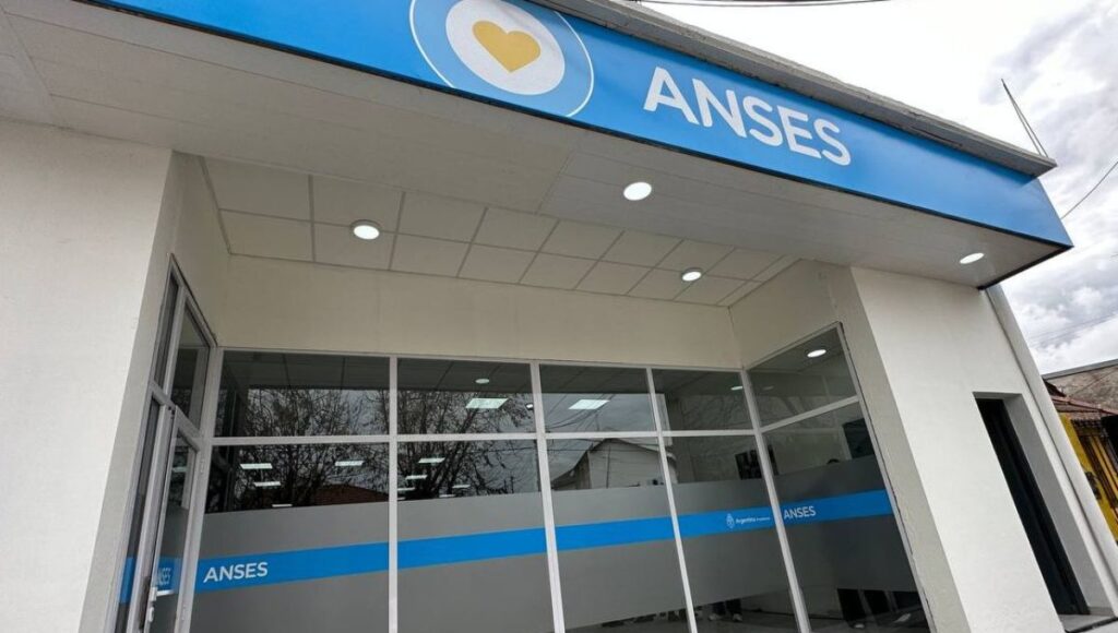 Abrió la primera oficina de Anses en Carlos Spegazzini