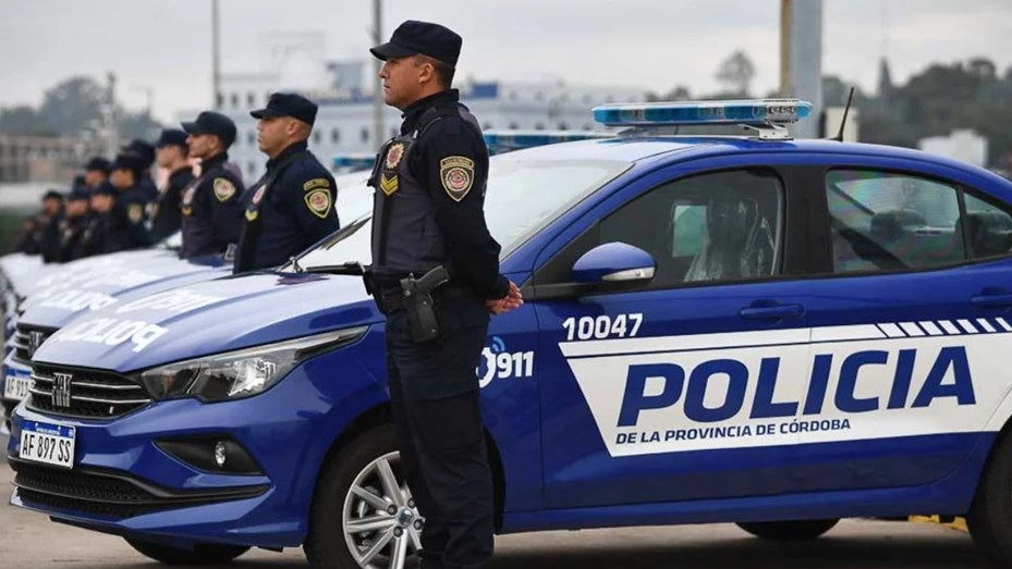 Detuvieron a una mujer por convivir con los cadáveres de sus dos hermanos