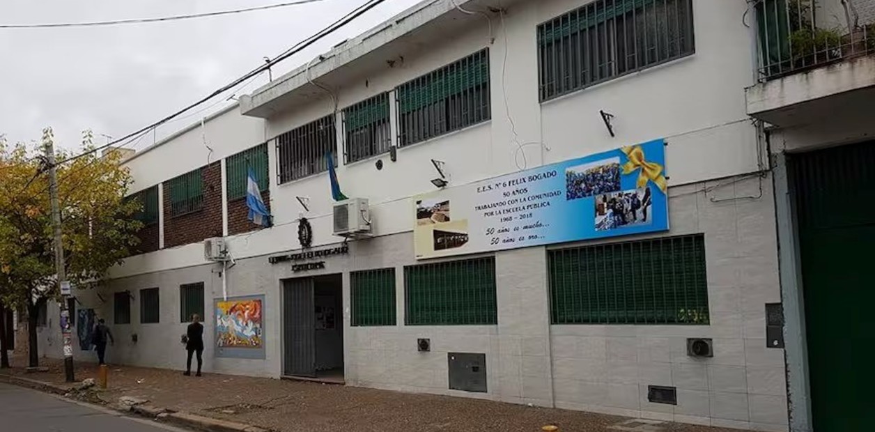 Ramos Mejía: un alumno apuñaló a un compañero en una escuela secundaria