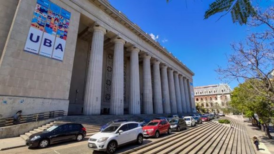 Docentes y nodocentes de la UBA paran en 