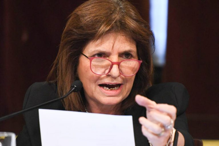 Bullrich dijo que ojalá explote el país antes del balotaje