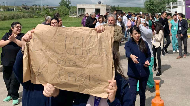 Fuerte protesta de los trabajadores del Hospital Cuenca de Cañuelas