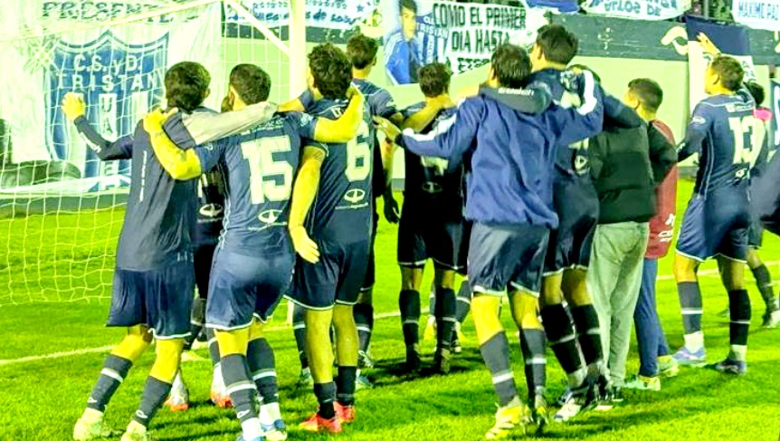 Tristán Suárez Ingresó al Reducido por el Segundo Ascenso al golear 4-1 a Racing de Córdoba