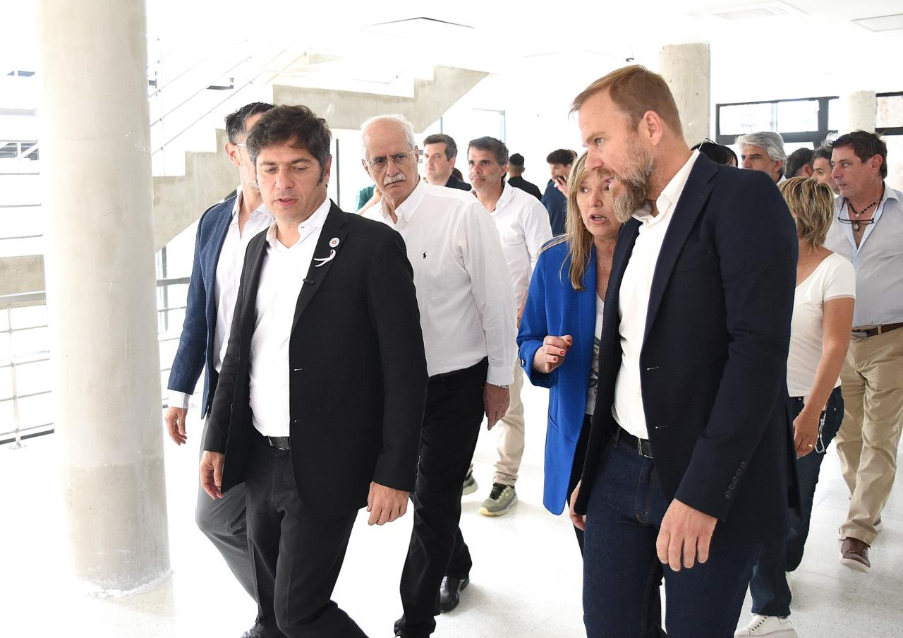 Gastón Granados, junto a Axel Kicillof y Taiana recorrieron las obras de la Casa de la Provincia en Ezeiza