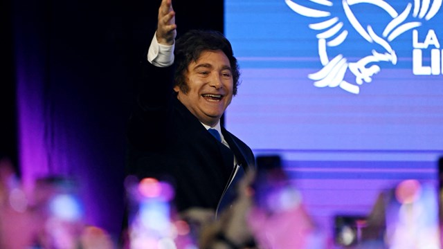 Milei celebró el triunfo e invitó a opositores dialoguistas a tratar las reformas