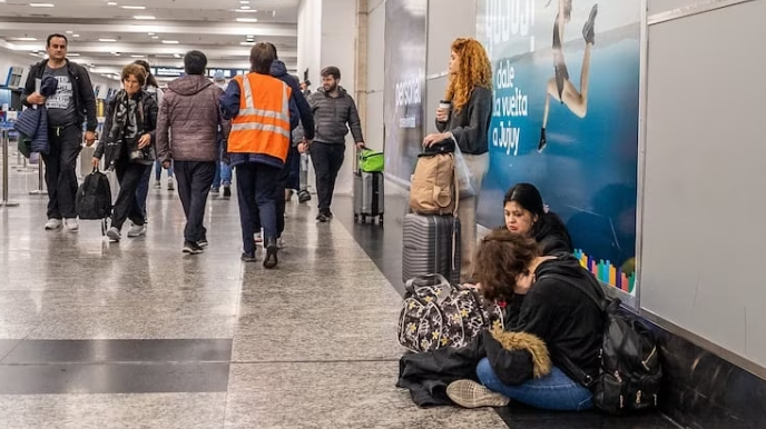 El Gobierno echó a 15 empleados de Intercargo por el paro sorpresivo en Aeroparque y Ezeiza