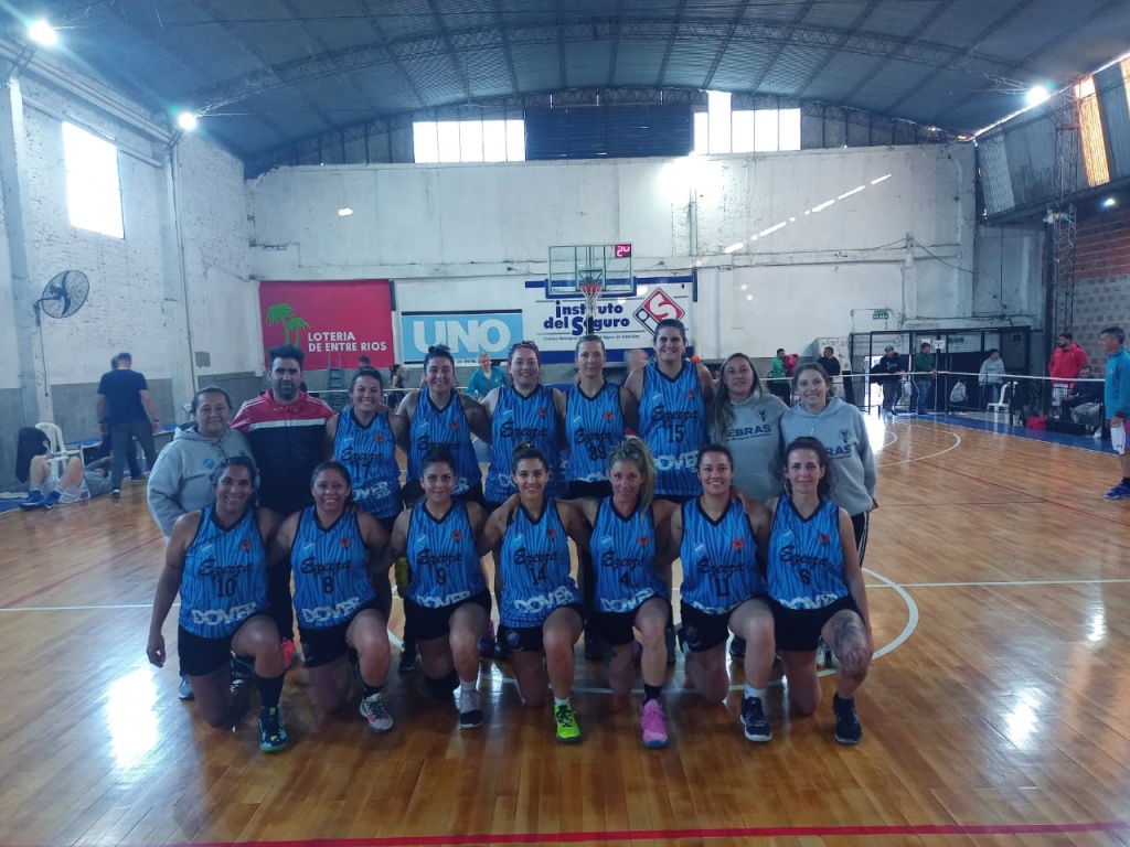 Subcampeonas del torneo internacional de Maxibásket del distrito de Ezeiza