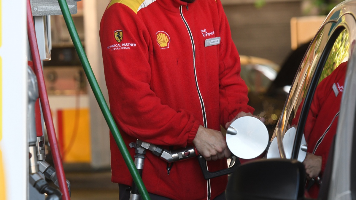 Shell aumentó 37% promedio los precios de los combustibles