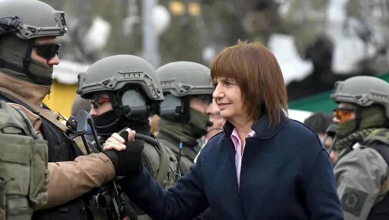 Bullrich sobre el protocolo antipiquetes: 