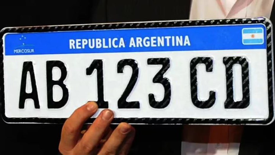 Verano 2024: los autos argentinos no podrán circular con patente de papel en Brasil, Bolivia y Paraguay