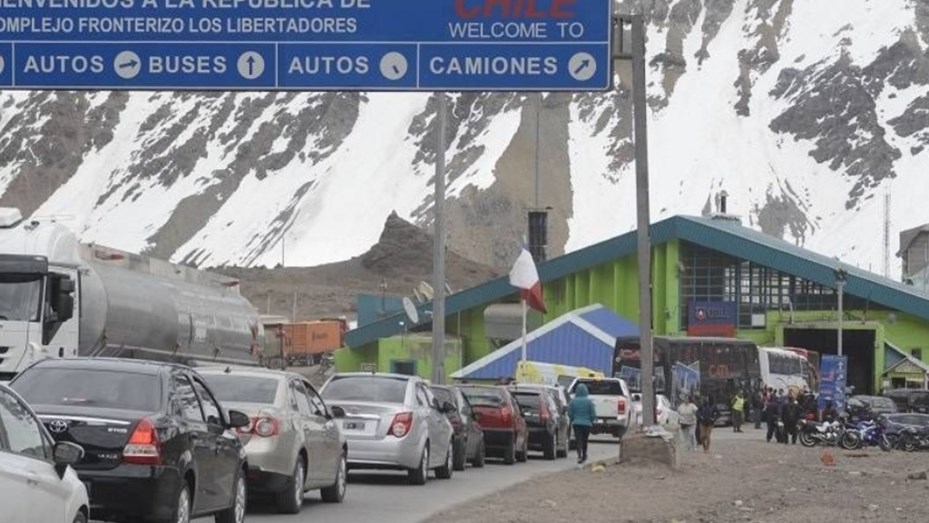 La Aduana eliminó un trámite para agilizar el paso en la frontera con Chile