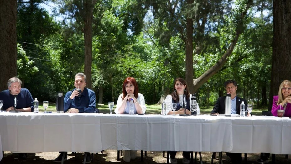 Encuentro del PJ en medio de la tensión, con Cristina Kirchner, Sergio Massa y Axel Kicillof