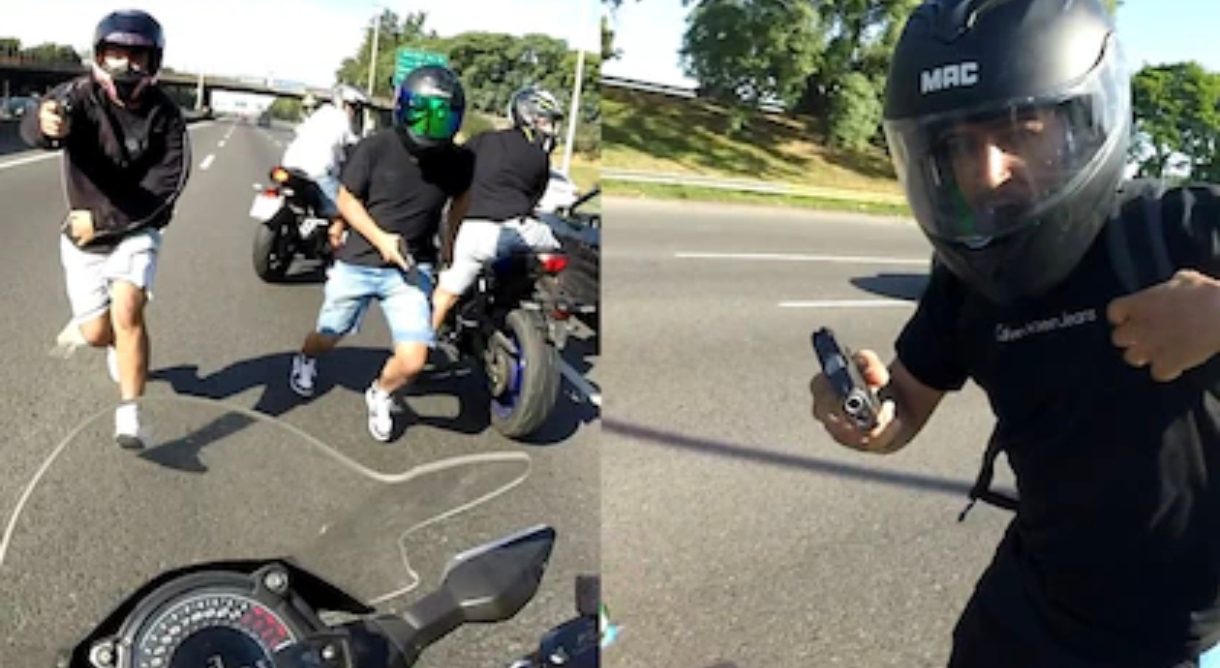 El video del brutal robo a un motociclista en la autopista Ricchieri: lo abordaron entre seis a punta de pistola