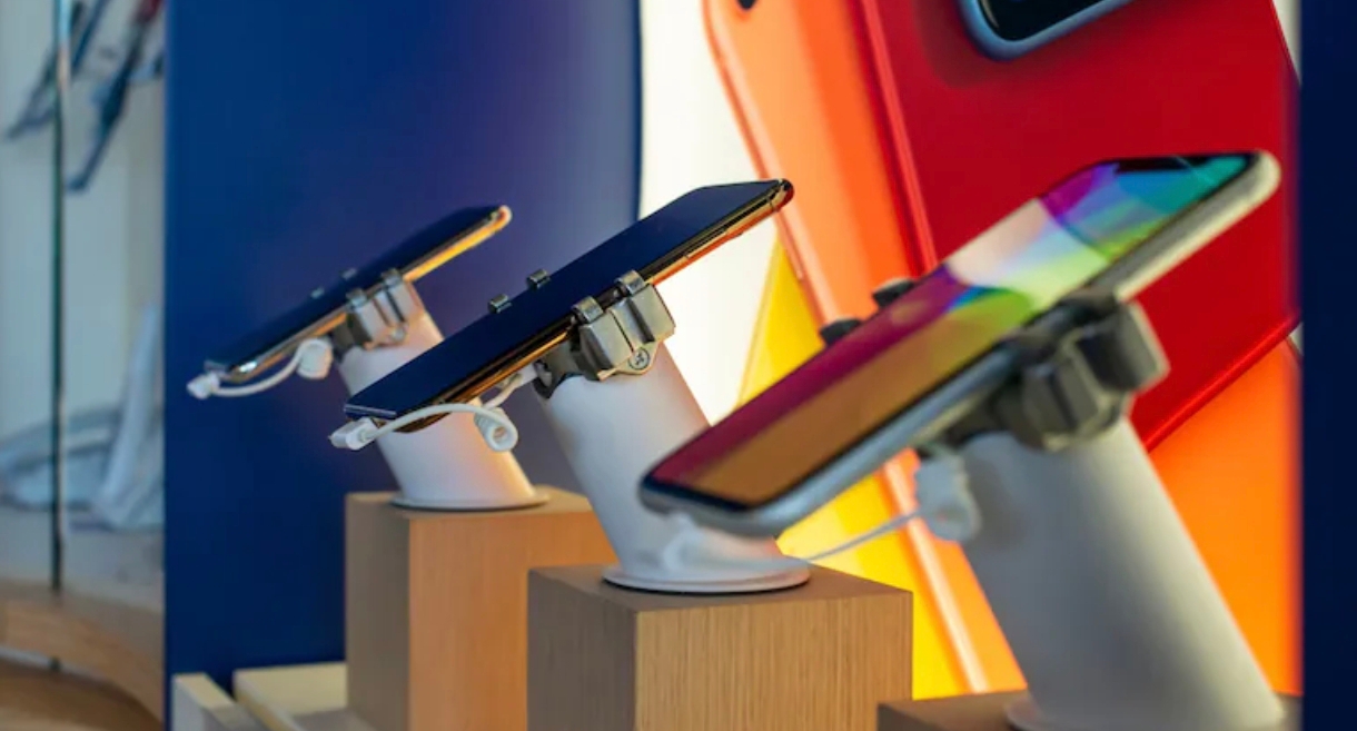 Desde hoy se eliminan los aranceles a la importación de celulares: qué puede pasar con los precios