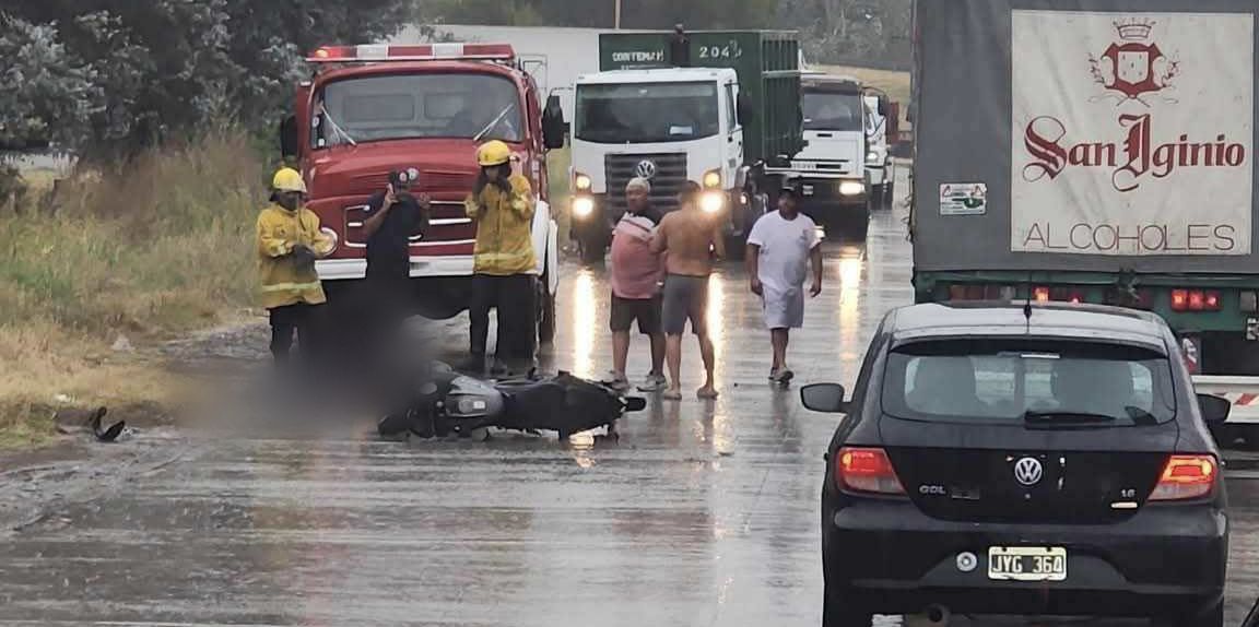 Buscan información de un accidente que le costo la vida a Fabian Ontivero en la colectora de la Autopista Ezeiza en Carlos Spegazzini