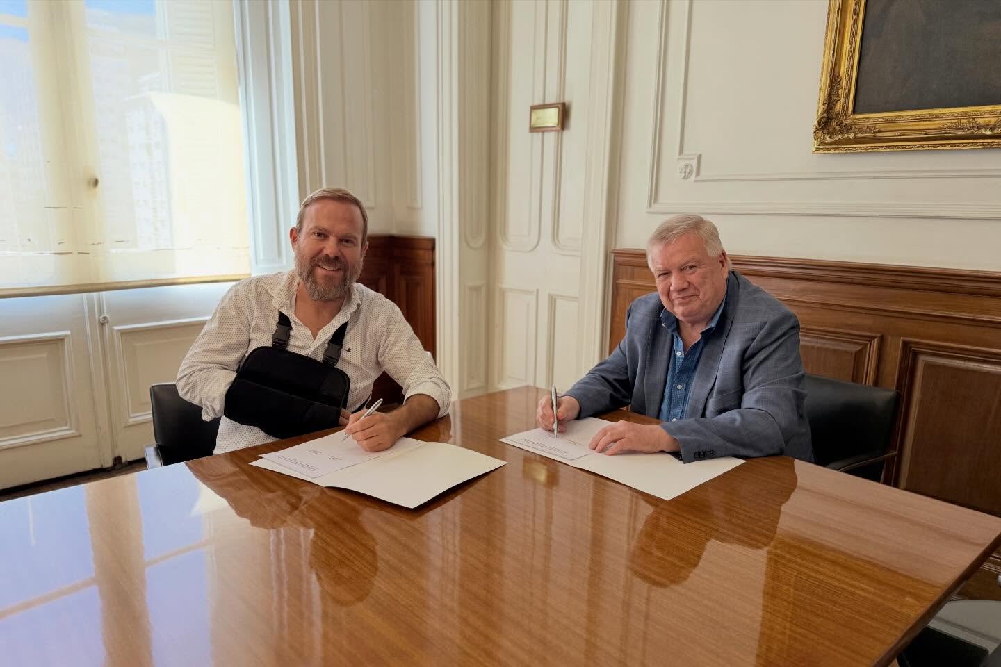 La UBA llegará a Ezeiza tras la firma de un convenio estratégico entre el Municipio y la Universidad