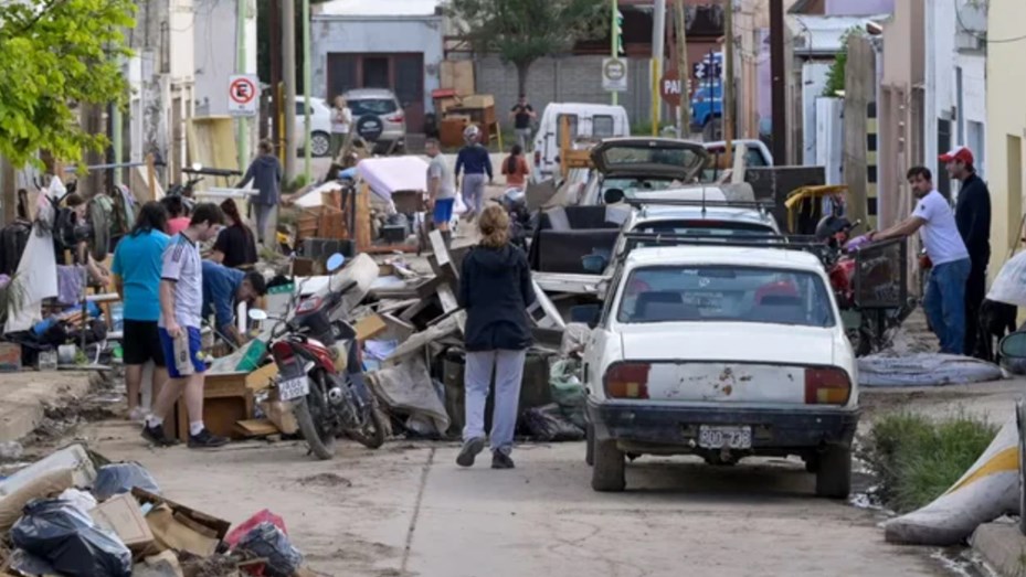 La reconstrucción en Bahía Blanca, a una semana del temporal fatal