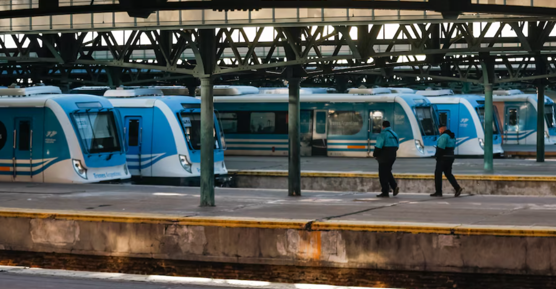 El Gobierno espera reducir 1.900 empleos más en Trenes Argentinos como parte de su plan de privatización