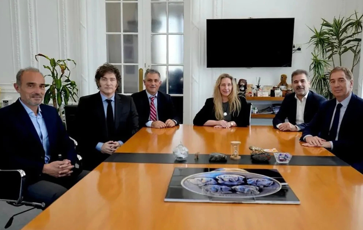 El día después de la victoria: el Gobierno prepara el acuerdo final con dirigentes de PRO en la provincia de Buenos Aires