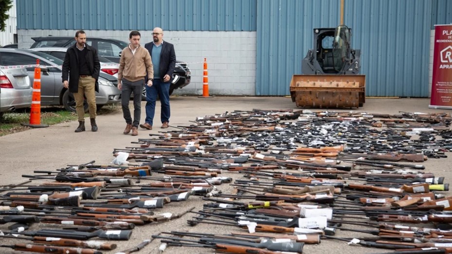 Destruyeron más de 1.000 armas que estaban abandonadas en comisarías de Rosario