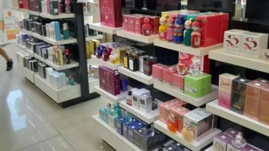 El Gobierno elimina el control de la ANMAT en la importación de cosméticos y productos de higiene personal