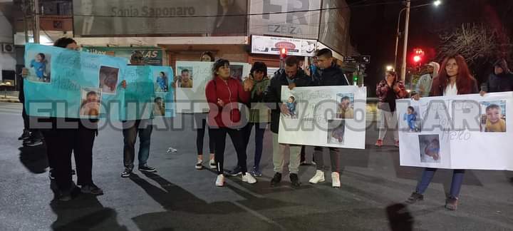 Justicia por Mateo Delgado quien fue asesinado en la Autopista Ezeiza Cañuelas en un accidente de tránsito luego la amulancia tardo 45 minutos en llegar