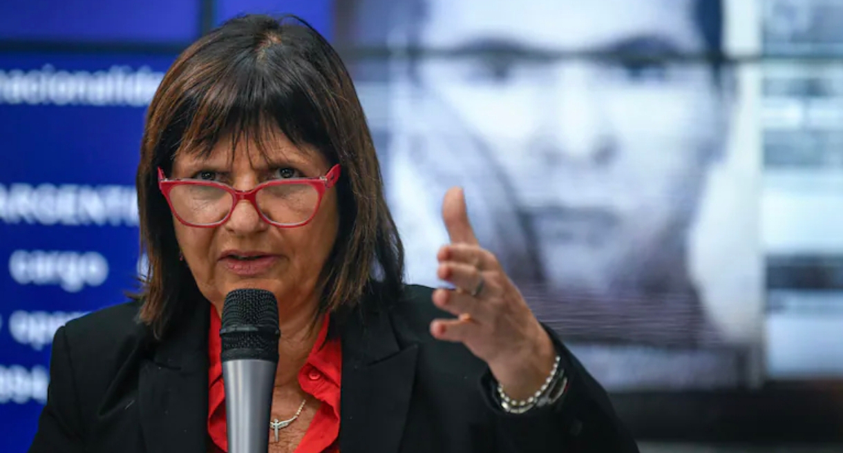 Bullrich respaldó al policía que baleó al nene de 7 años en Ciudad Evita: “Fue en legítima defensa”