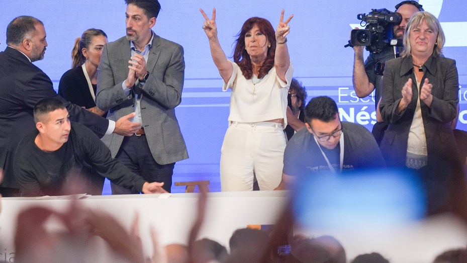 El peronismo prepara una marcha multitudinaria a Comodoro Py por Cristina