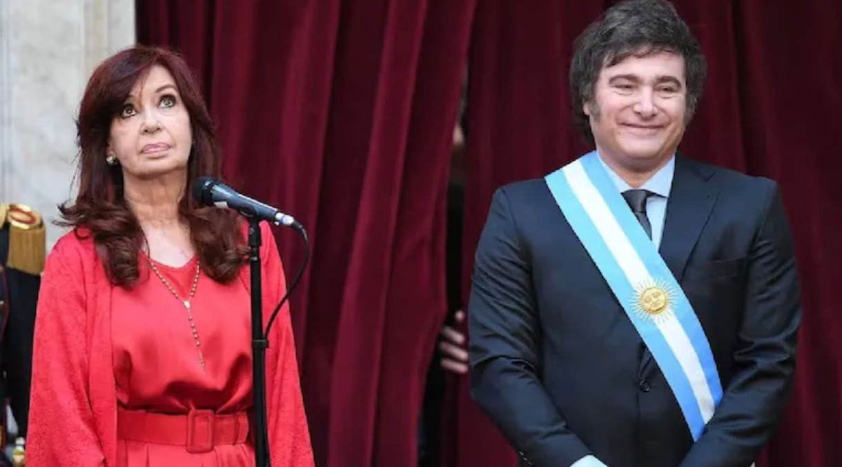 La estrategia de Milei para ser el único líder nacional y la pelea de CFK por conservar su poder en el PJ