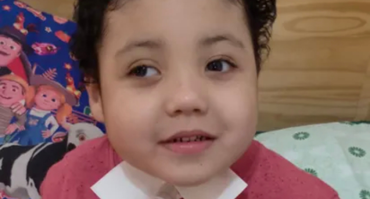 Campaña solidaria para que un nene de Luis Guillón pueda hacer un tratamiento en Tailandia