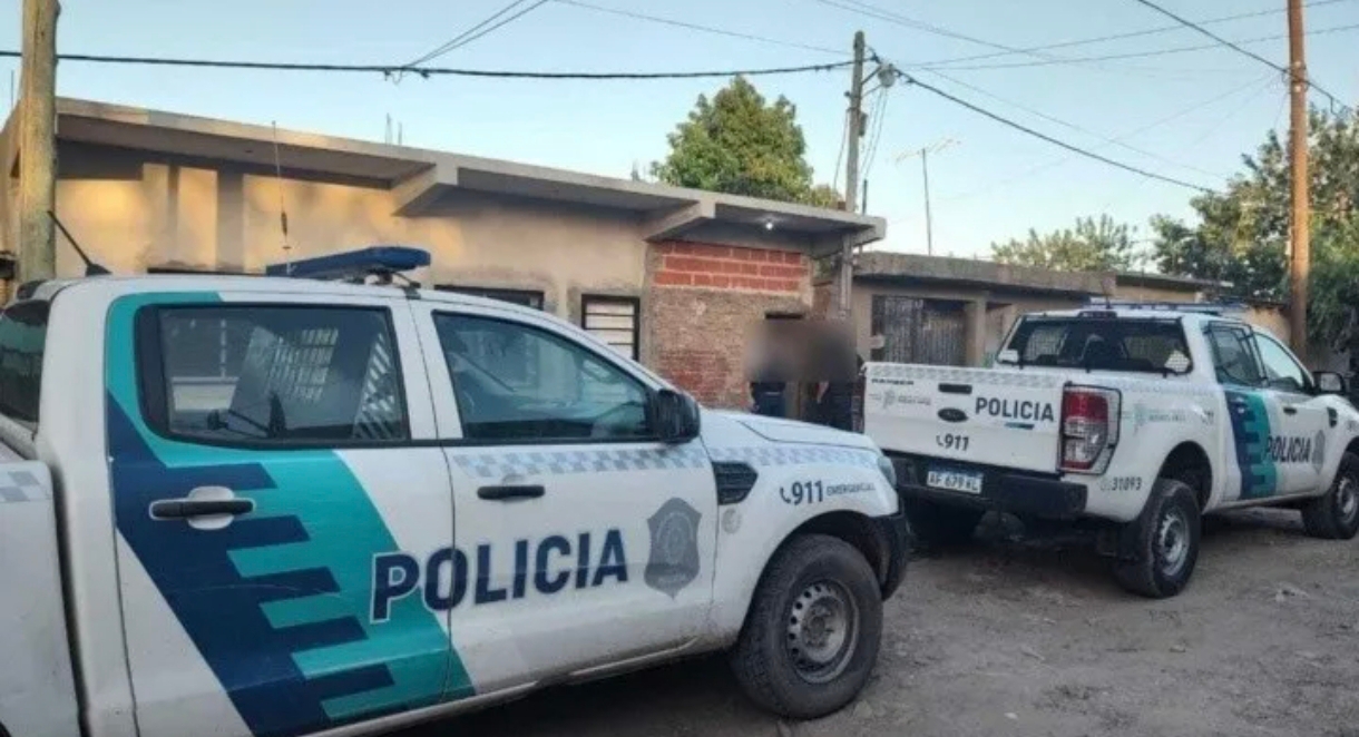 Mataron a un joven a tiros en una supuesta venganza y por el crimen buscan a un sospechoso