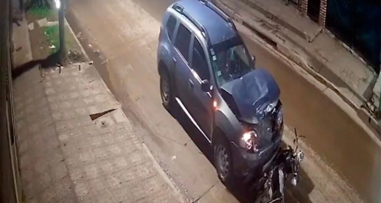 Florencio Varela: una mujer que iba en moto murió tras ser atropellada y arrastrada por un conductor borracho