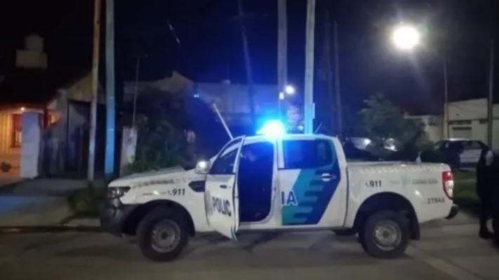 Una policía mató al motochorro de 15 años que intentó asaltarla: los impactantes detalles del caso