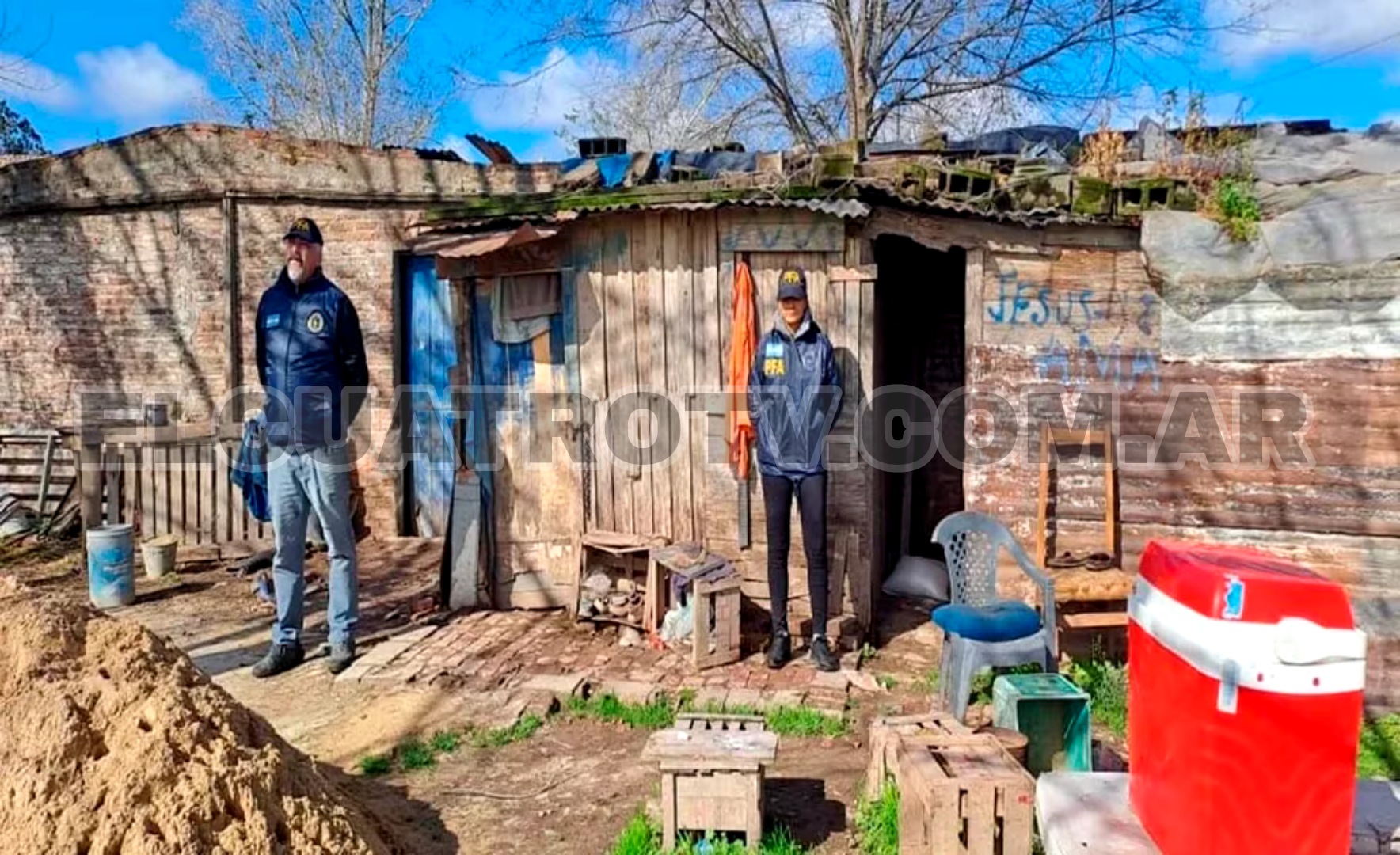 La miserable vida en chozas de las víctimas de trabajo esclavo de las quintas de Ezeiza y Cañuelas y además trata de personas