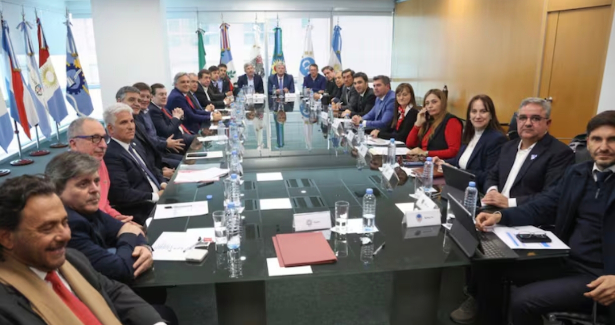 El Gobierno reabre la negociación con las provincias para desactivar reclamos en el Congreso por los fondos