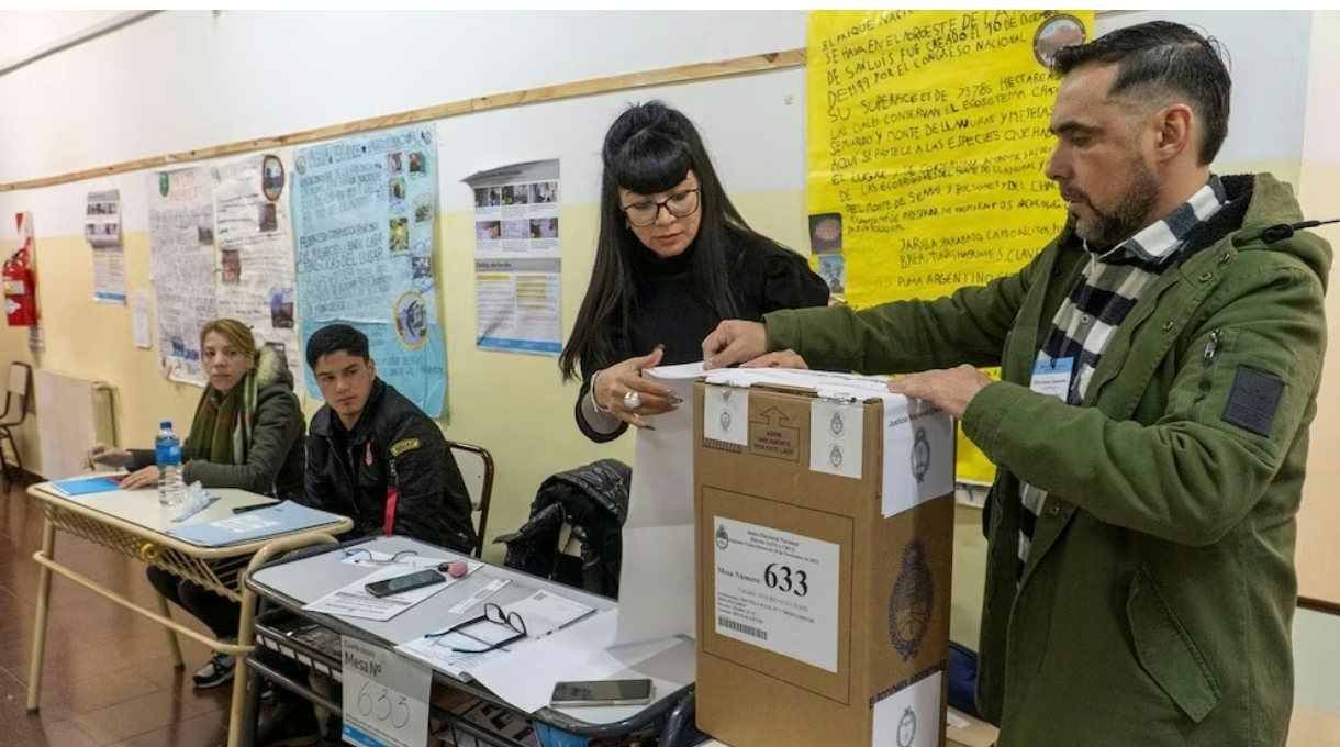 Cuánto cobrarán las autoridades de mesa de las elecciones en la provincia de Buenos Aires 2025