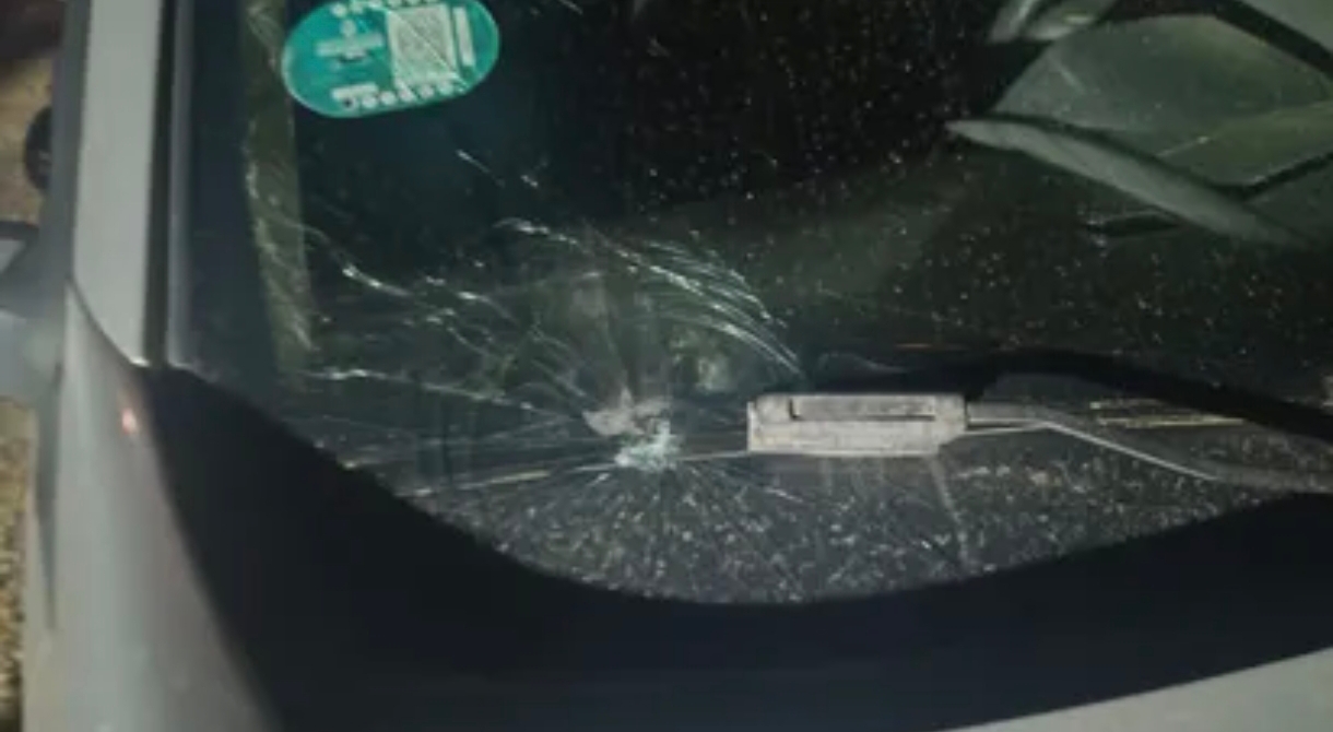 Denuncian ataque a automovilista en Presidente Perón altura Tristán Suárez