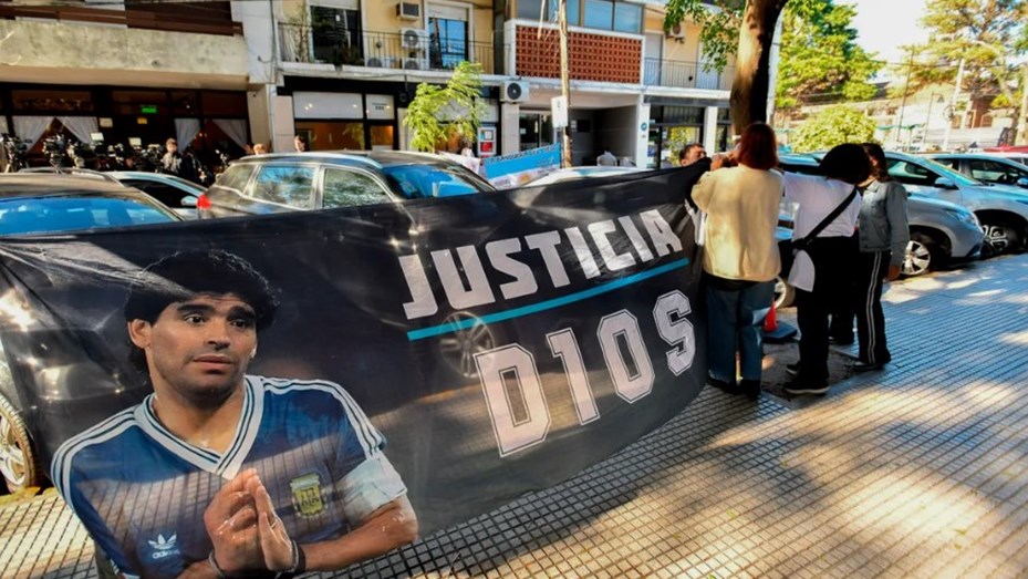 Causa por la muerte de Diego Maradona: los nuevos jueces convocaron a una audiencia clave