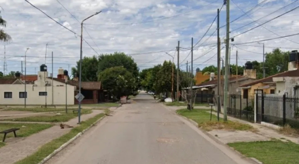 Asesinaron a un jubilado en su casa y le robaron el celular: lo hallaron golpeado y estrangulado con una bufanda